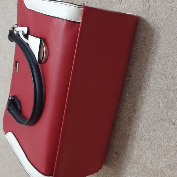 Nine West Handbag - Picture 7 of 9